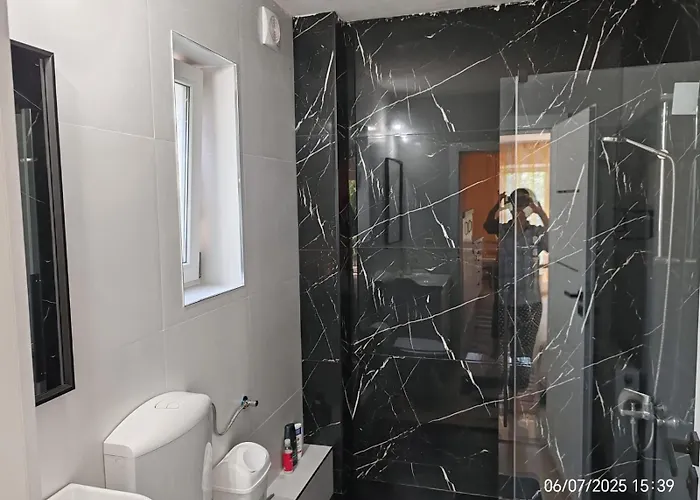 Casa Albinelor * 布拉索夫